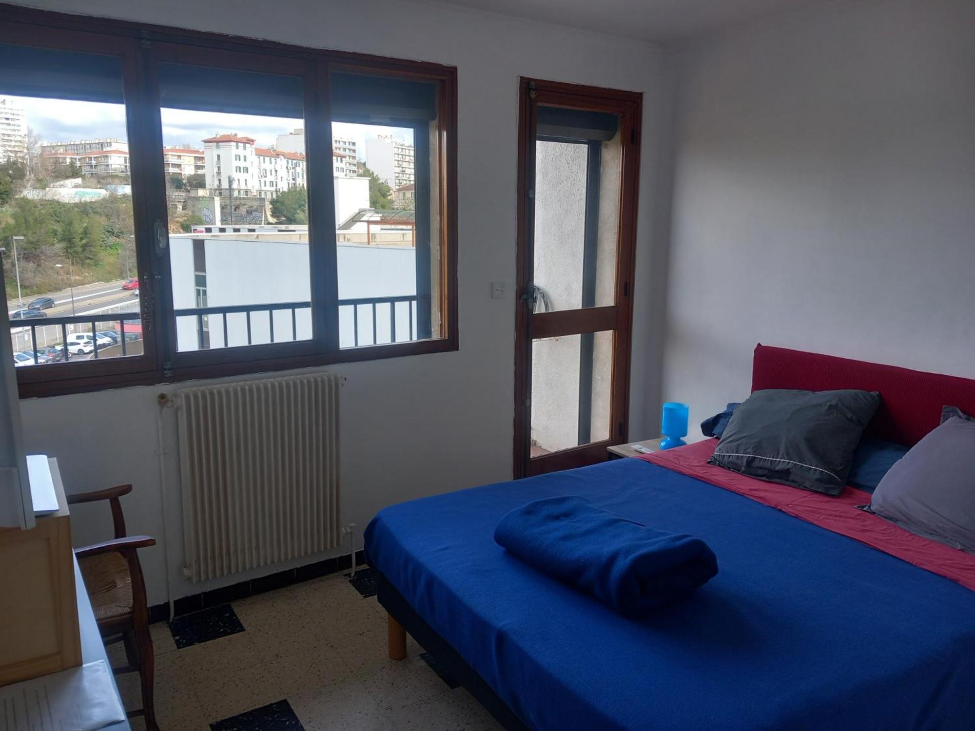 Chambre B1 Dans Un Appartement En Colocation Marselha Exterior foto